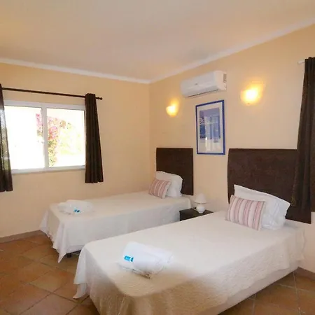 Girasol, 171 - Clever Details *