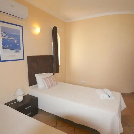 Villa Girasol, 171 - Clever Details *